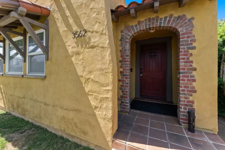 Property Photo: 3560-64 Sydney Place CA 92116