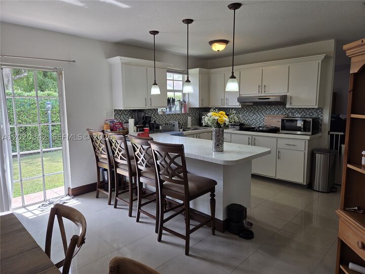 Property Photo:  10120 SW 127th Ave  FL 33186 