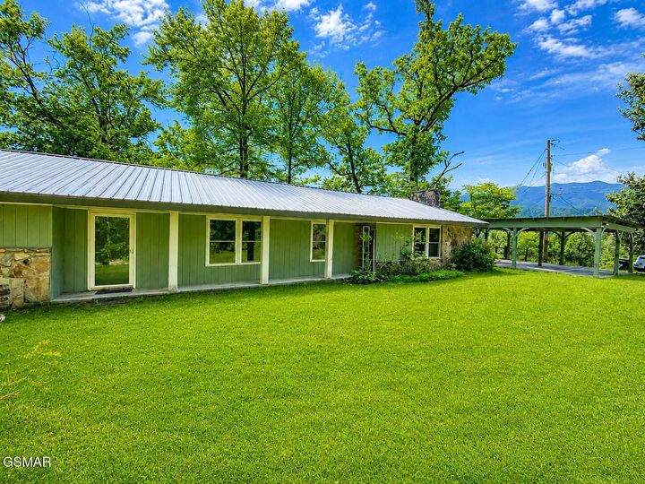 Property Photo:  505 Crest Road  TN 37738 