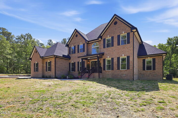 Property Photo: 320 Willow Oak Court NC 28326