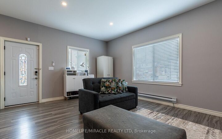 Property Photo: 36 Division Street ON L2R 3G2