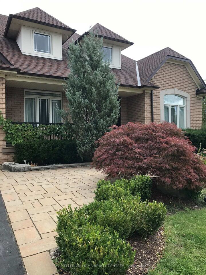 Property Photo: 148 Hunterwood Chase ON L6A 4A8