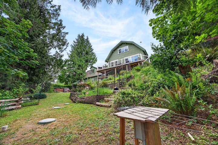Property Photo: 110 Forest Hill Pl BC V8K 1J9