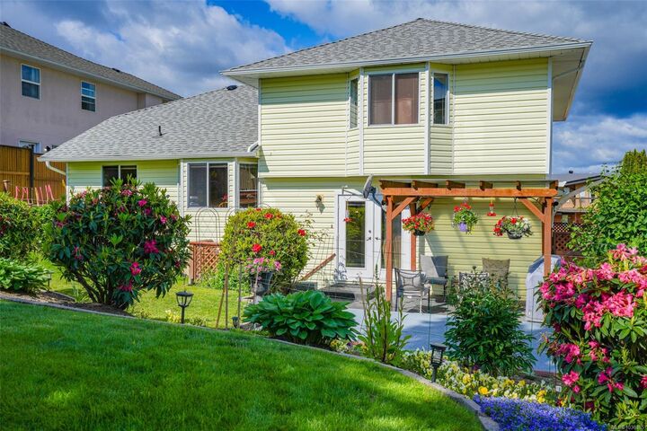Property Photo:  3141 McNaughton Ave  BC V9Y 7Z8 