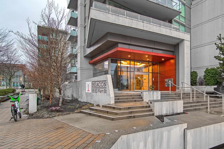 Property Photo:  1550 Fern Street 1107  BC V7J 0A9 