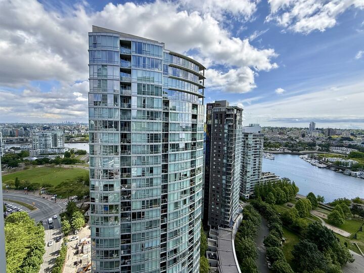 Property Photo:  1495 Richards Street 3106  BC V6Z 3E3 