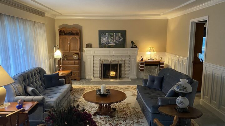 Property Photo:  7740 Blundell Road  BC V6Y 1J4 