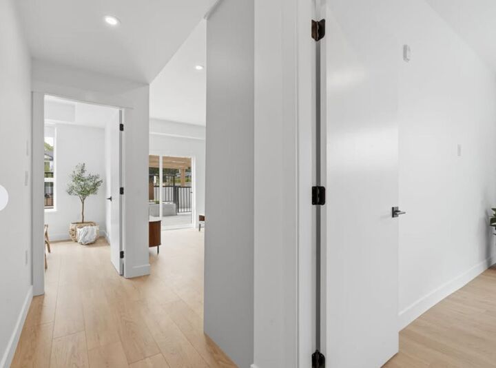 Property Photo:  15638 24 Avenue 202  BC V4A 2J7 