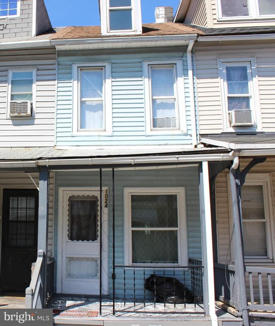 Property Photo:  1024 Birch Street  PA 19604 