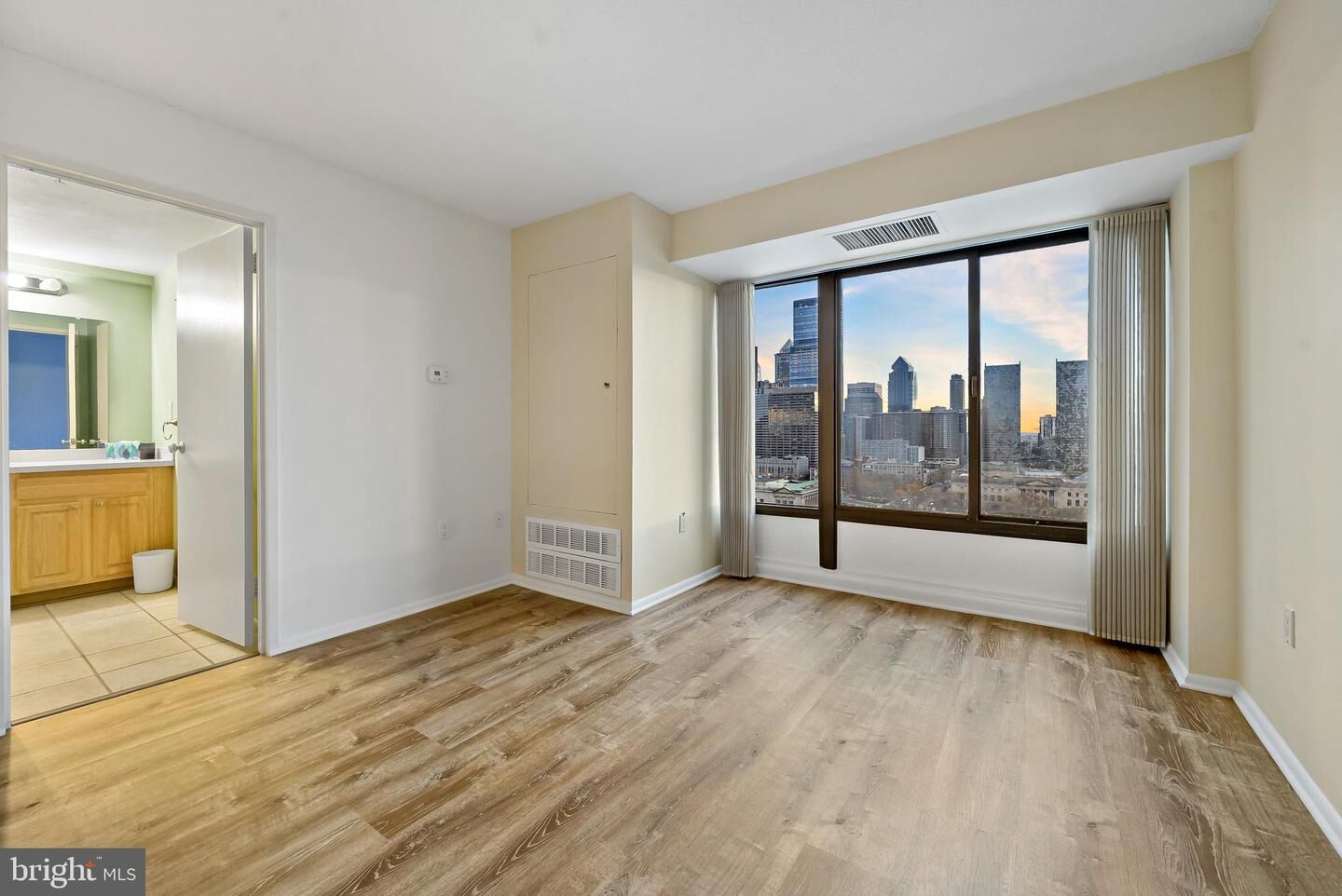 Property Photo: 2001 Hamilton 2016 PA 19130