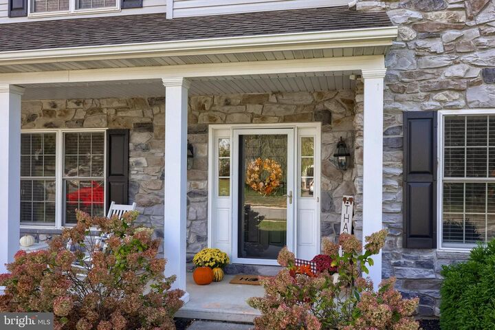 Property Photo: 119 Julia Lane PA 17545