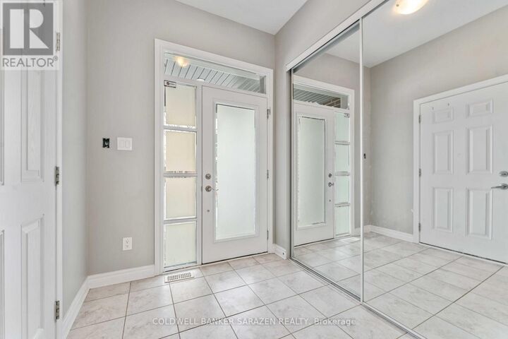 Property Photo: 948 Kilbirnie Drive ON K2J 6G2