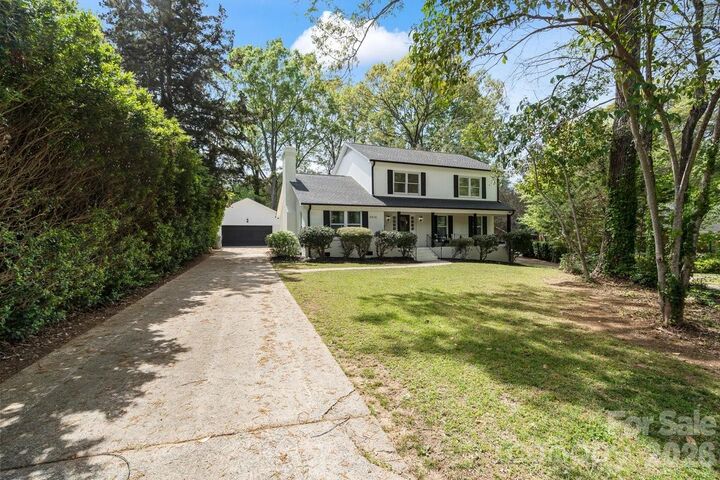 Property Photo:  5910 Grosner Place  NC 28211 
