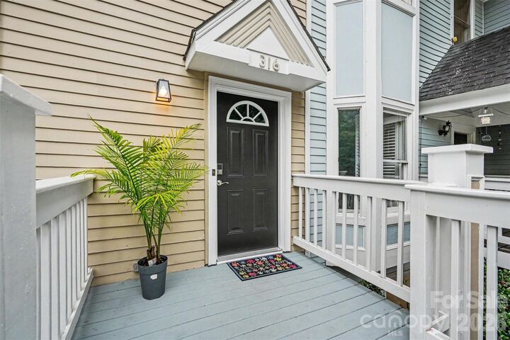 Property Photo:  316 W 10th Street  NC 28202 