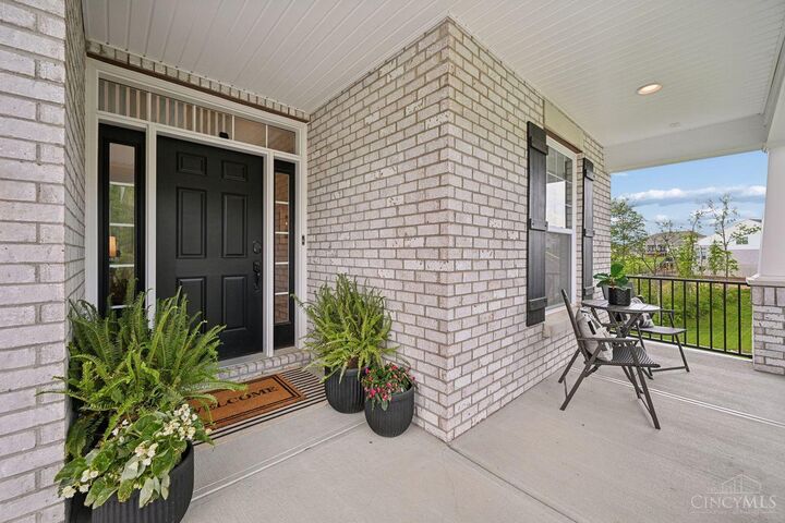 Property Photo: 4929 Shadow Hawk Drive OH 45247