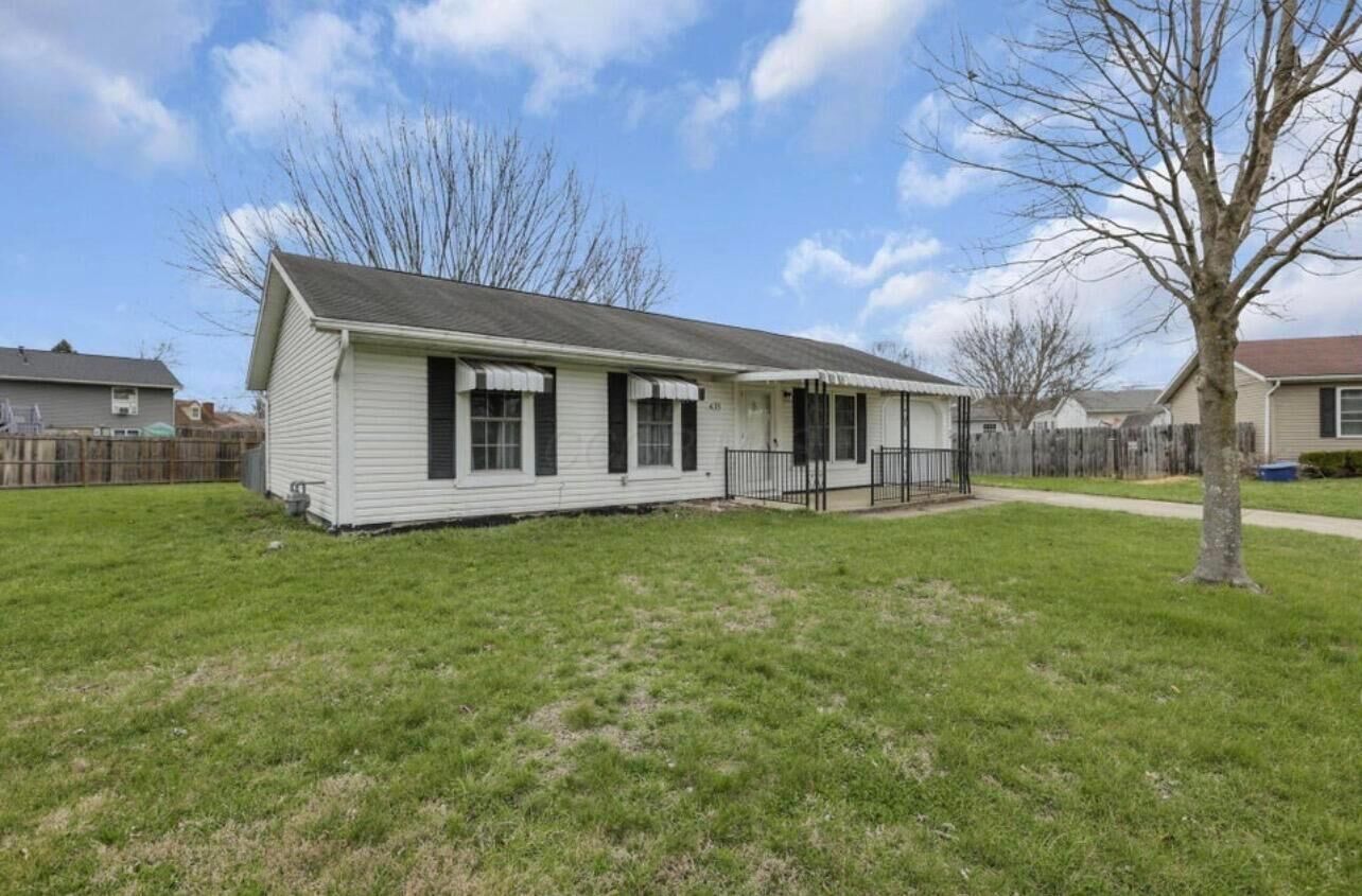 Property Photo: 435 Alison Court OH 43130