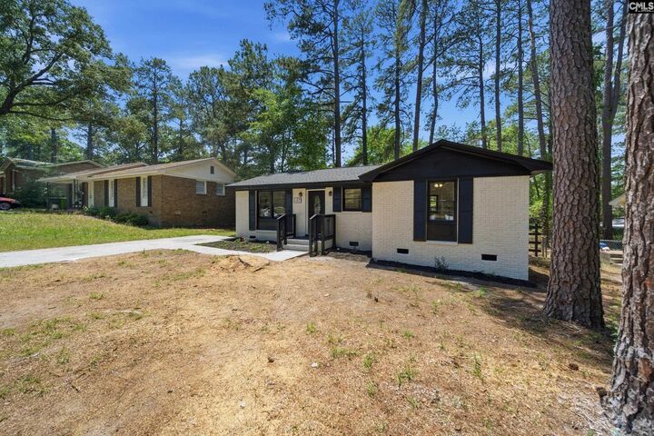 Property Photo:  137 Westbridge  SC 29223-5036 