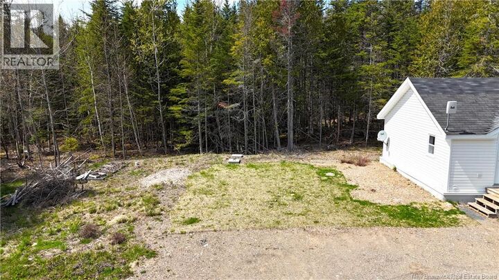 Property Photo:  39 Harkness Road  NB E5B 3E7 