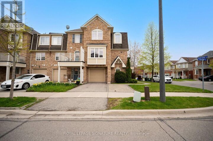 Property Photo:  910 Deverell Place  ON L9T 0M4 