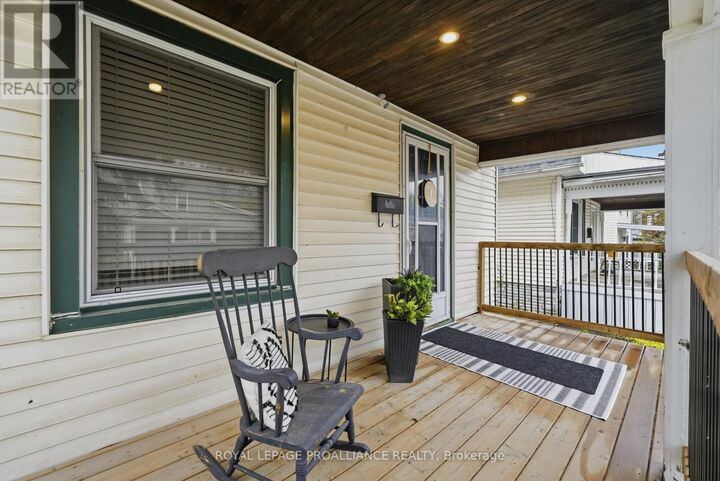 Property Photo:  95 Chatham Street  ON K8N 3S7 