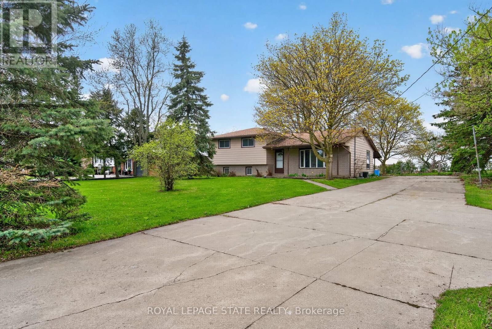 Property Photo:  564 Trinity Church Road  ON L0R 1P0 