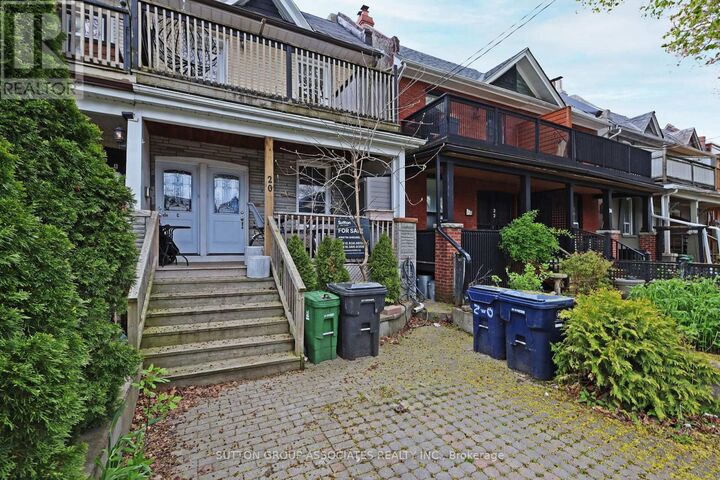 Property Photo:  20 Ashdale Avenue  ON M4L 2Y7 