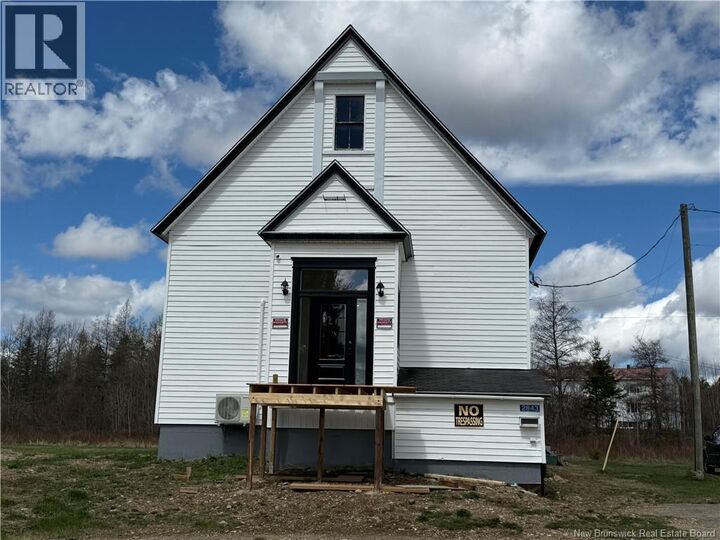 Property Photo:  2843 King George Hwy  NB E1V 7A6 