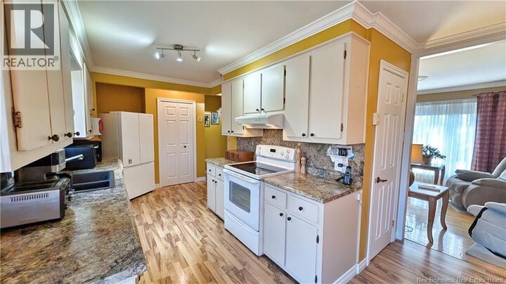 Property Photo:  78 Rue Rioux Street  NB E8M 1G1 