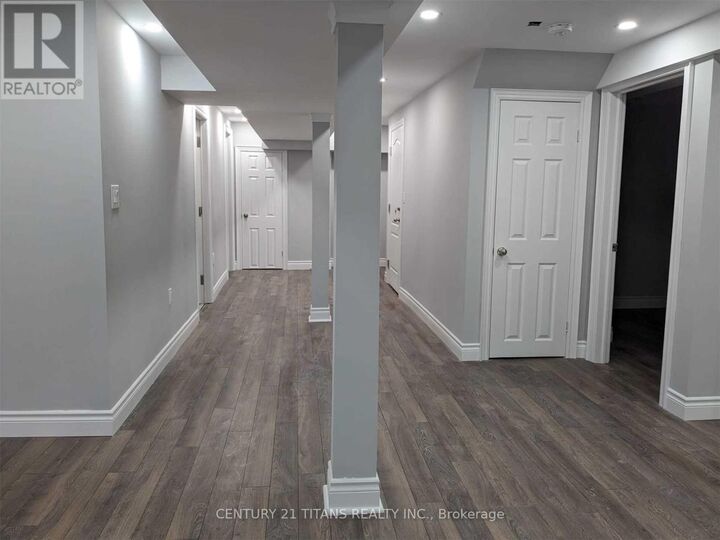 Property Photo:  1561 Astrella Crescent Bsmt  ON L5M 5A1 
