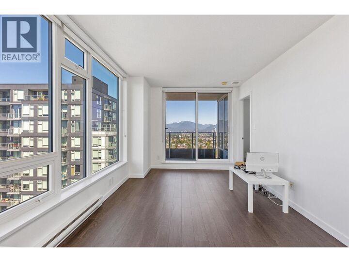 Property Photo: 5515 Boundary Road 2902 BC V5R 0E3
