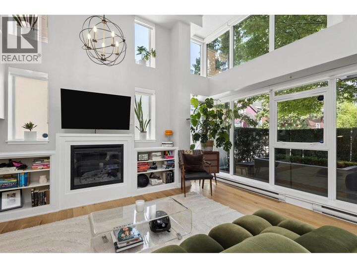 Property Photo: 428 Helmcken Street BC V6B 0B1