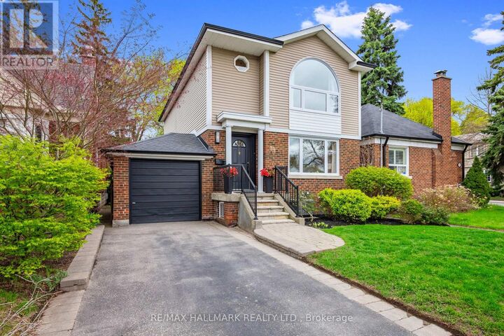 Property Photo:  39 Briar Dale Boulevard  ON M1N 1Z6 
