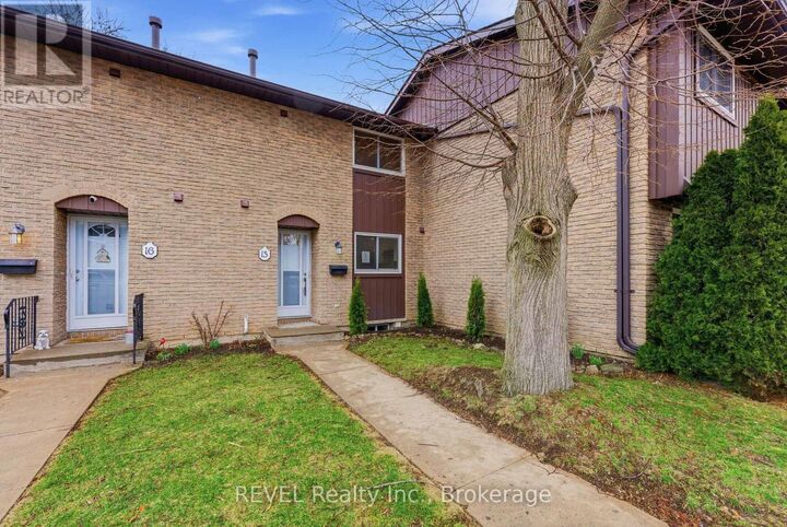 Property Photo:  151 Linwell Road 15  ON L2N 6P3 