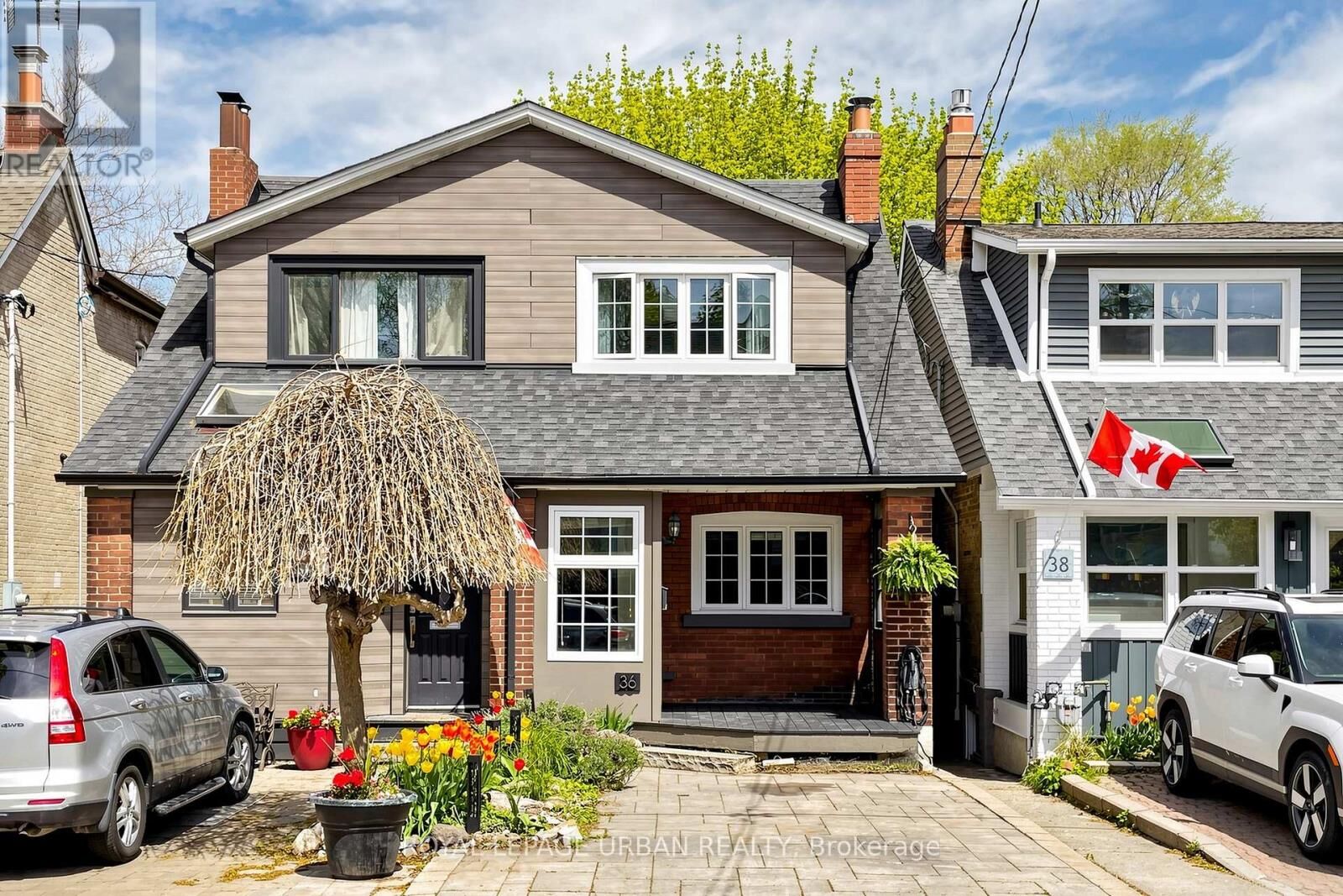 Property Photo:  36 Norway Avenue  ON M4L 1P9 