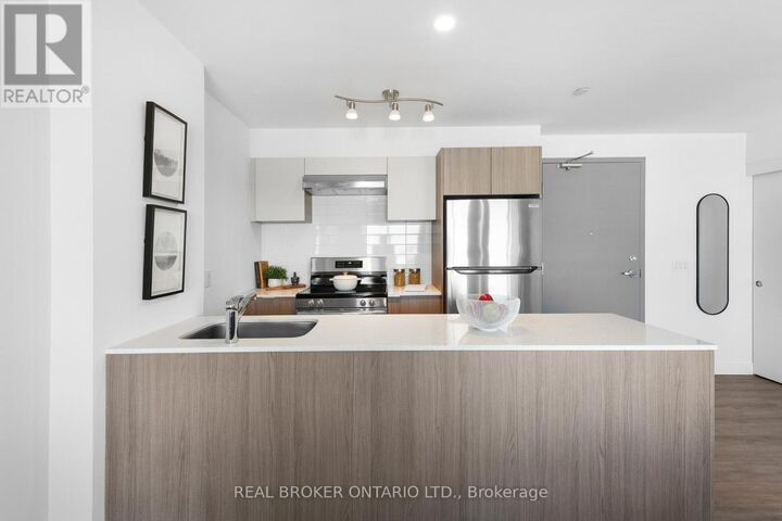 Property Photo: 100 Manett Crescent 415 ON L6X 4P7