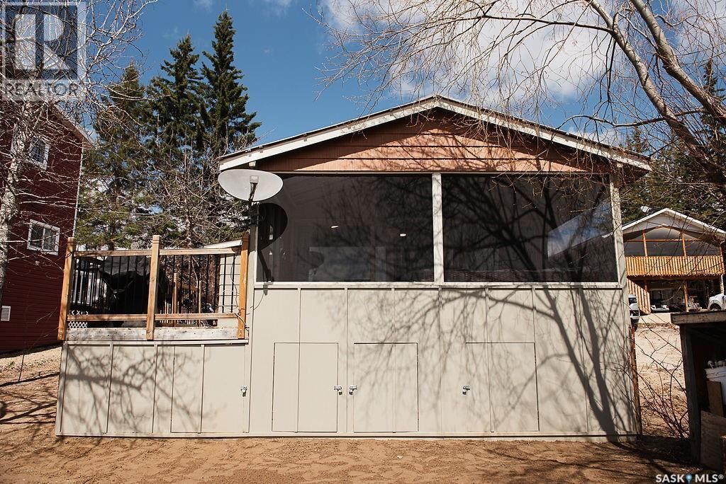 Property Photo:  20 Lakeside W  SK S0E 1T0 