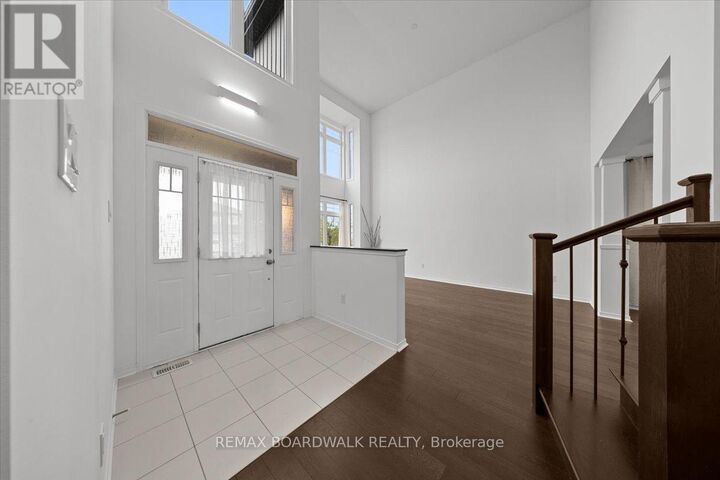 Property Photo: 333 Haliburton Heights ON K2V 0G2