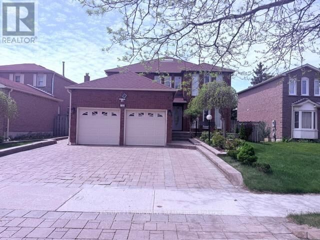 Property Photo:  132 Hillcroft Drive East Basment  ON L3S 1G2 