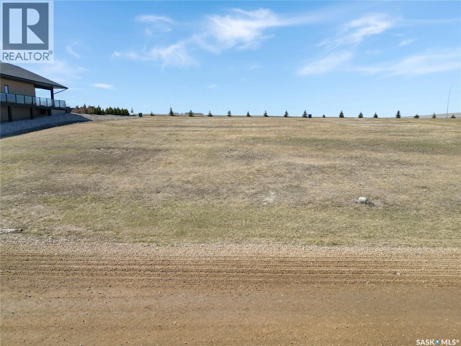 Property Photo:  75 Sunrise Street S  SK S0M 1X0 