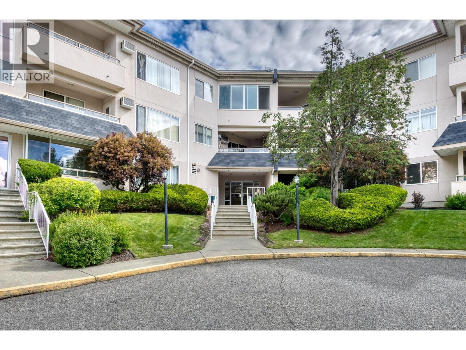 Property Photo: 255 Aurora Crescent 315 BC V1X 7L8