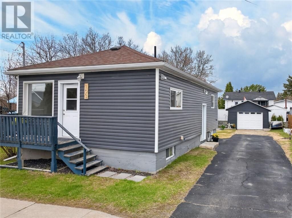 Property Photo:  103 Main Street  ON P0M 1L0 