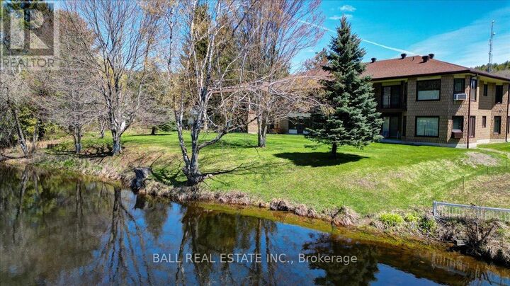 Property Photo:  16 Alice Street Unit #202  ON K0L 1C0 