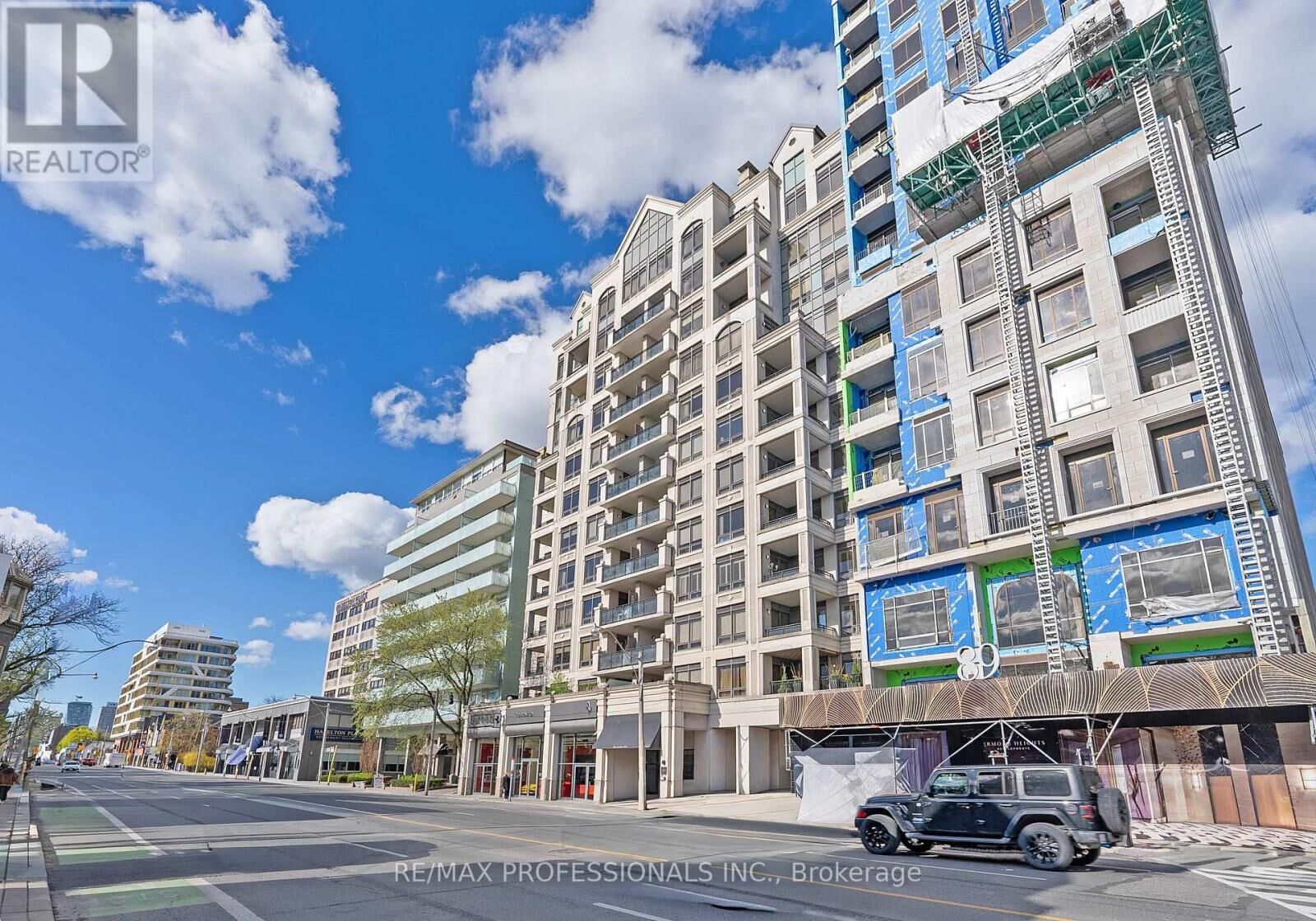 Property Photo:  99 Avenue Road Subph3  ON M5R 2G5 