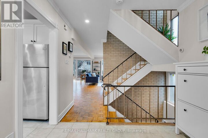 Property Photo: 285 Fairmont Avenue ON K1Y 1Y4