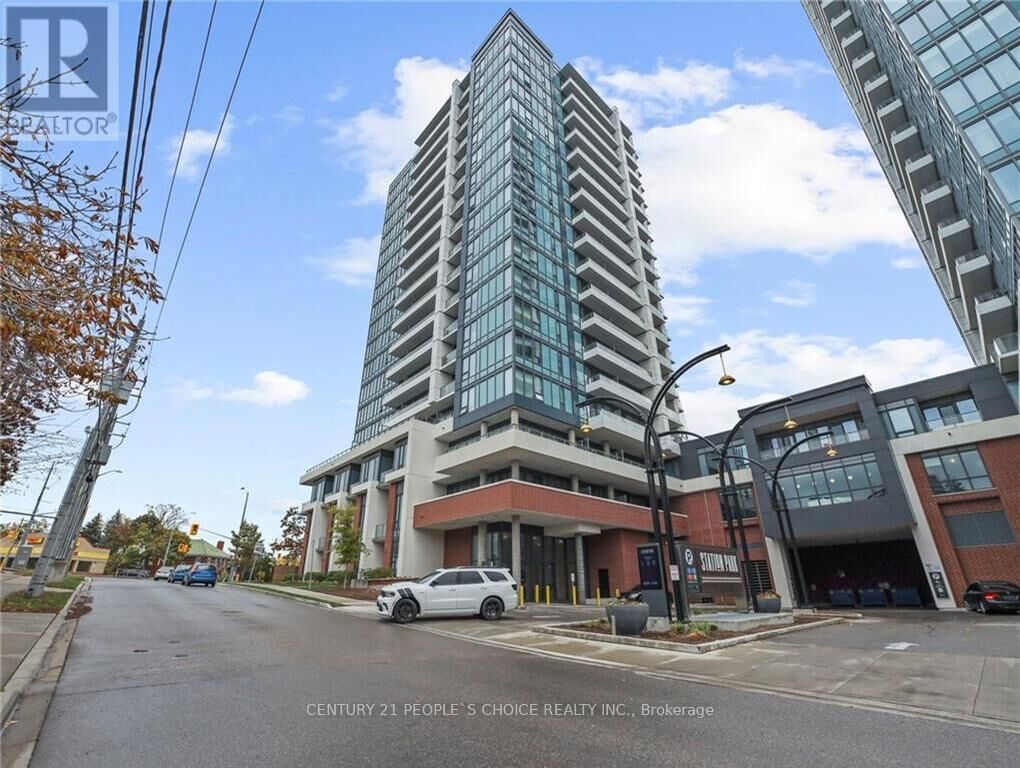 Property Photo:  5 Wellington Street South 905  ON N2G 0E3 