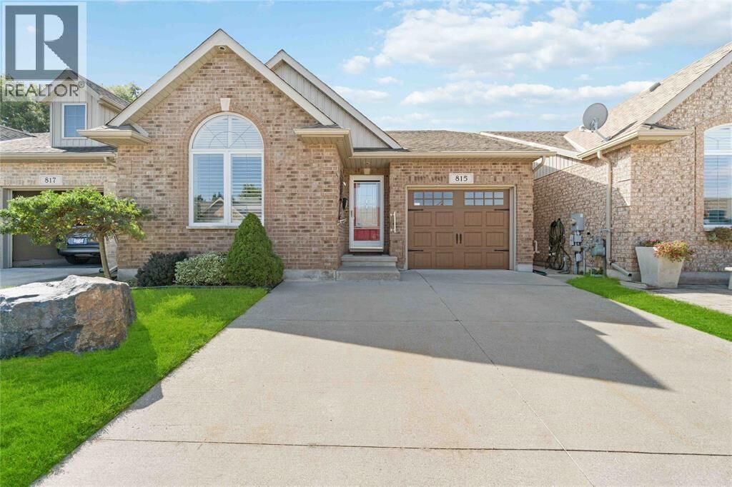 Property Photo: 815 Carriage Way ON N7W 0A5
