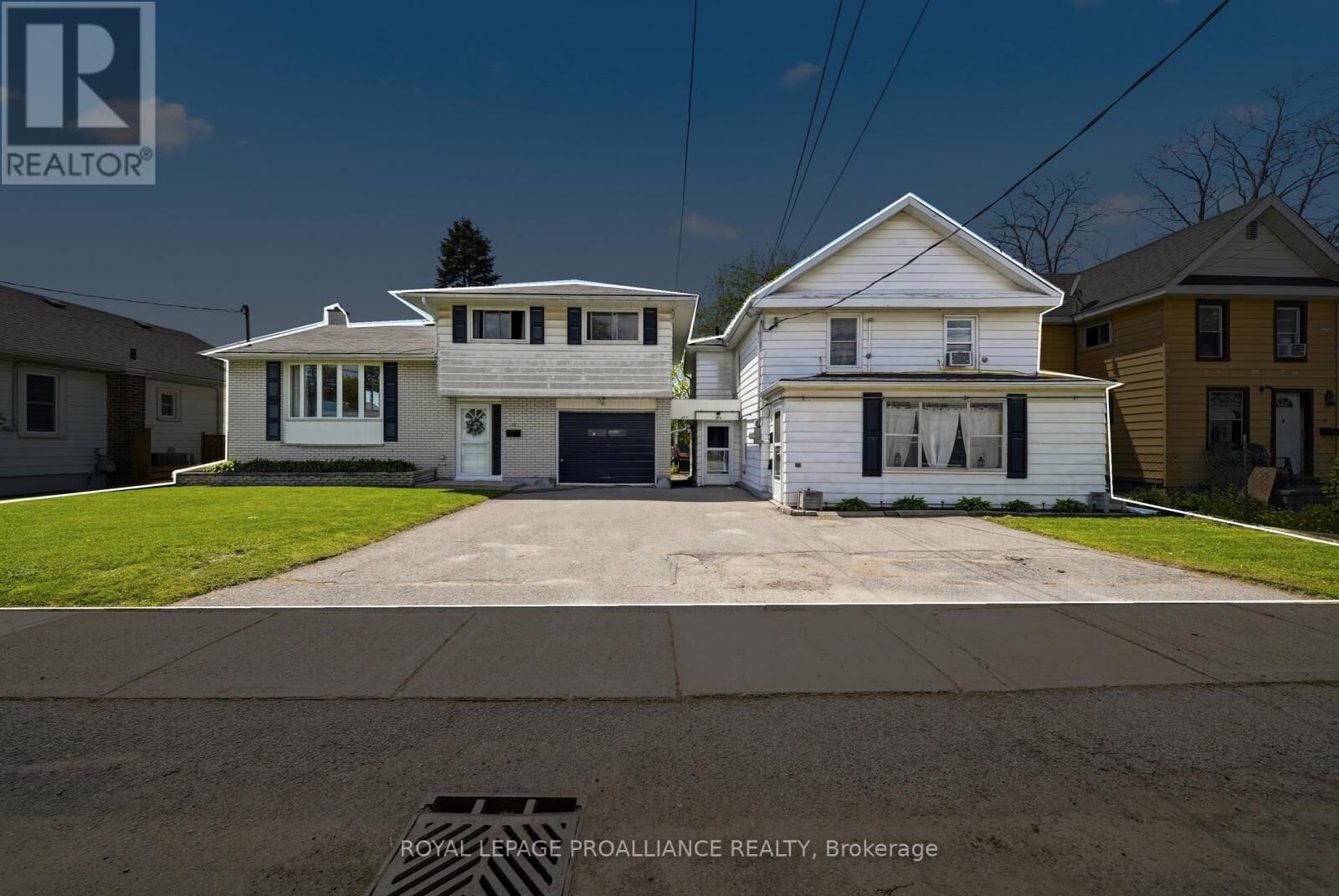 Property Photo:  26 Johnson Street  ON K8N 4T3 