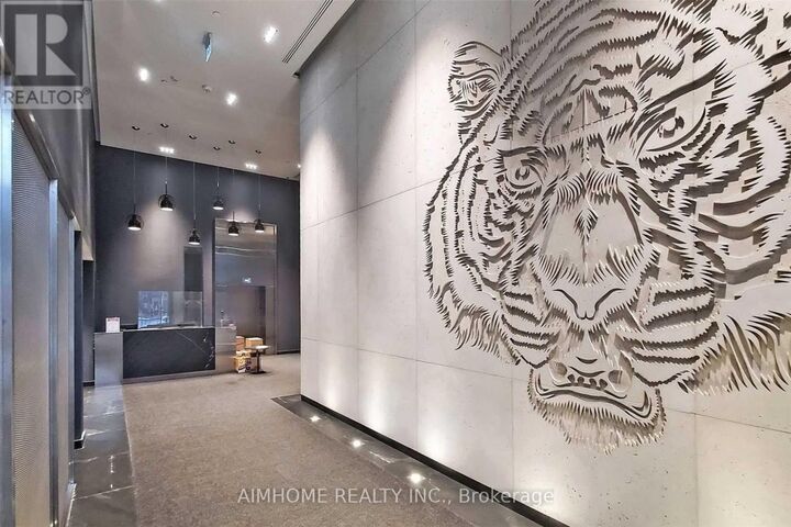 Property Photo:  28 Wellesley Street East 3405  ON M4Y 0C4 