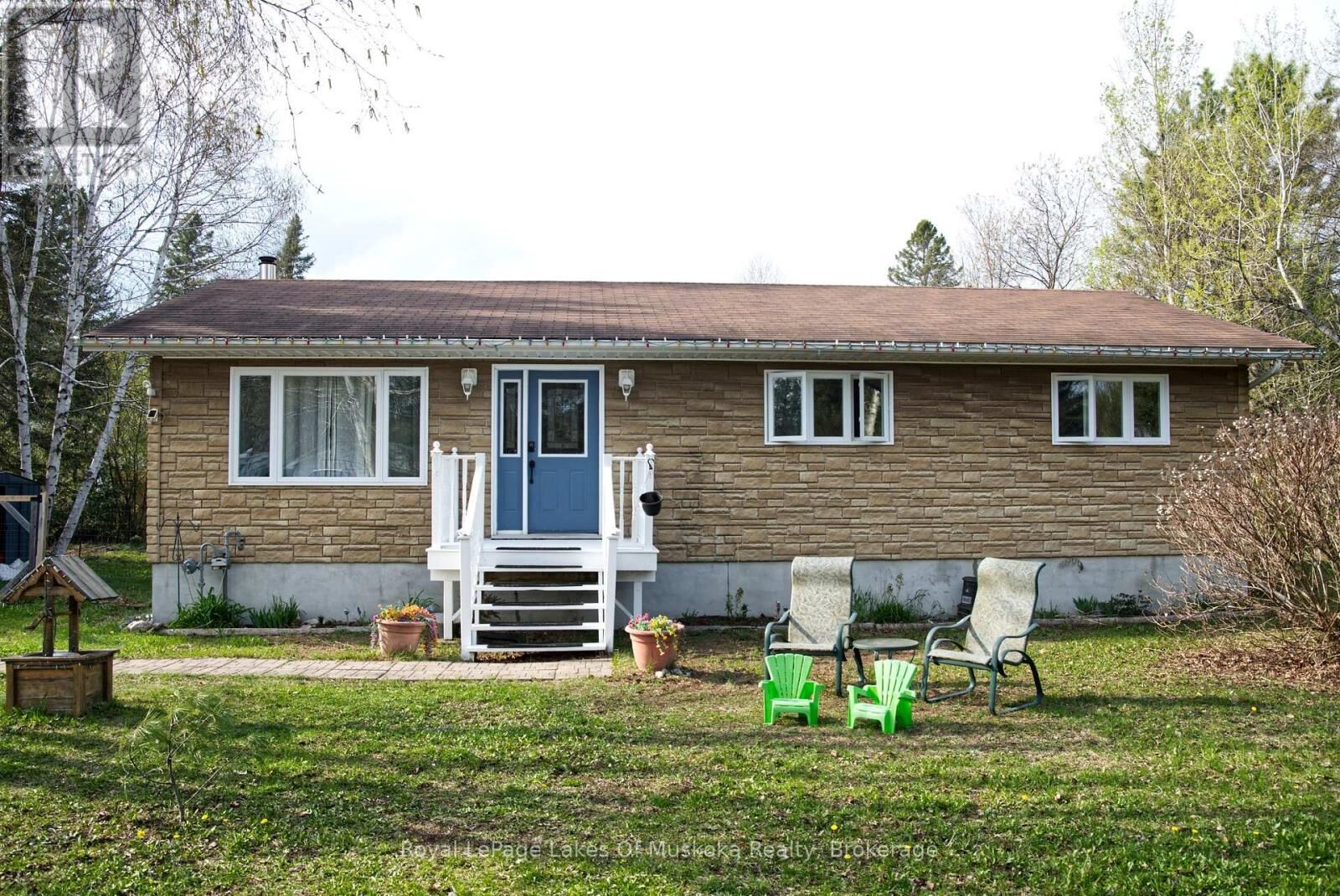 Property Photo:  52 Sunshine Street  ON P0A 1Z0 