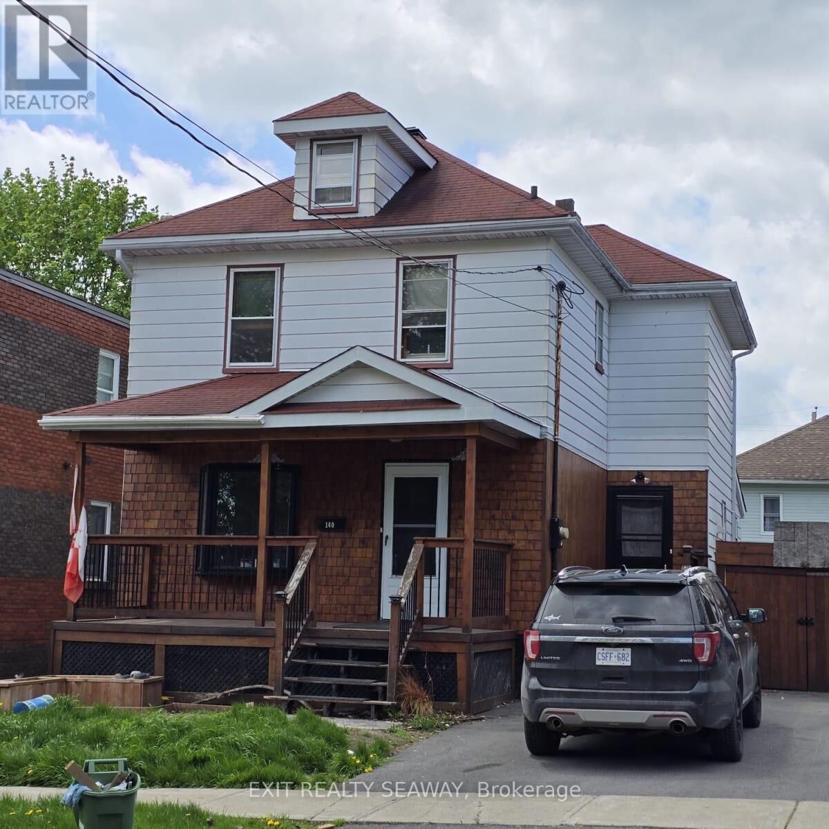 Property Photo:  140 Belmont Street  ON K6H 4Z3 